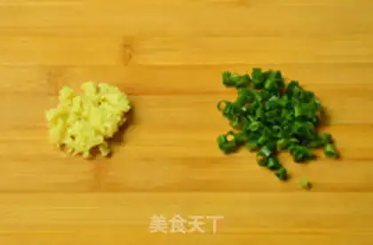 Make Red-coloured tofu step 2