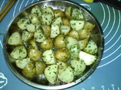 Make Rosemary baked potatoes step 9
