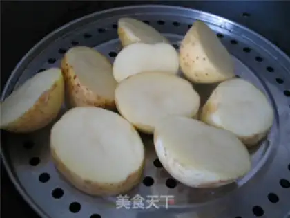 Make Cheese and mashed potatoes step 1