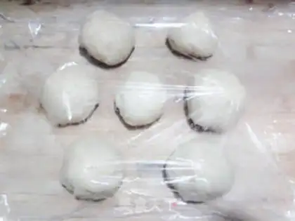 Make Less oiled pretzels step 8
