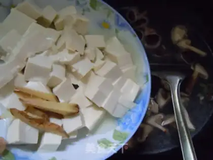 Make Tofu mushroom soup step 5