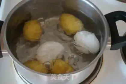 Make French Ness salad step 0