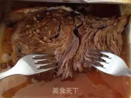 Make Tore the pork with apple salad step 6