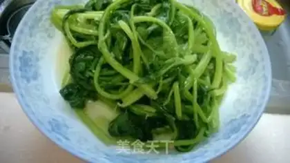 Make Garlic spinach step 9