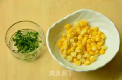 Make Cheese sauce and rice step 1
