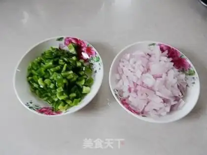 Make Tomato beef sauce step 1