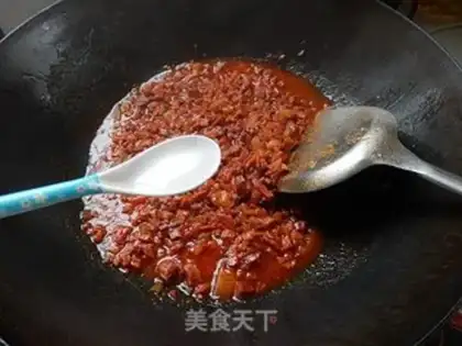 Make Tomato beef sauce step 11