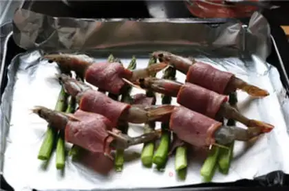 Make Cheese and bacon and shrimp step 6