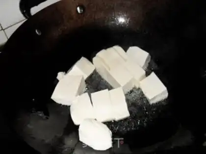 Make Sour tofu bag eggs step 3