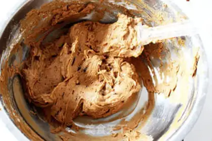 Make Honey chocolate cake step 5