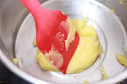 Make Cotton cake step 1