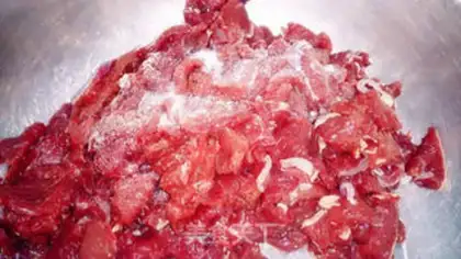 Make Spicy beef step 1