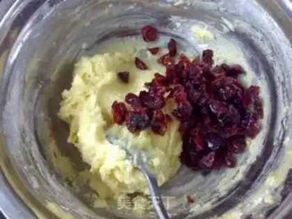 Make Cranberry bag step 1