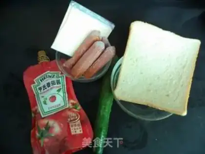 Make Hot dog cheese sandwich step 0