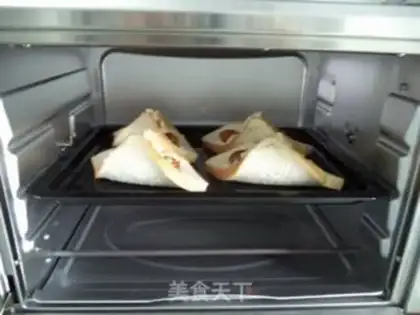 Make Hot dog cheese sandwich step 7