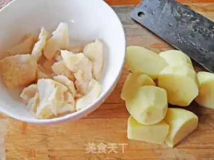 Make Monkey mushroom soup step 4