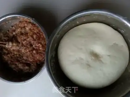 Make Shrimp pork bun step 2