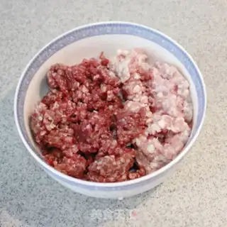 Make Cheese and beef lasagna step 1