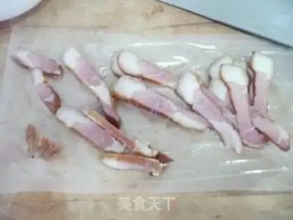 Make Garlic pork step 1