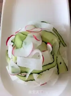 Make radish salad step 0