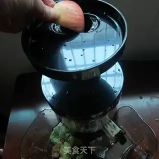 Make Apple orange juice step 4