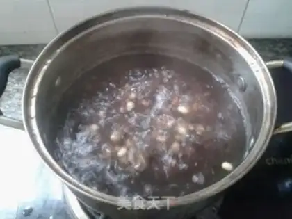 Make A little roll of beans step 1