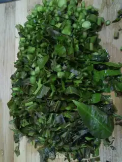 Make Fried eggs with sprouts step 1