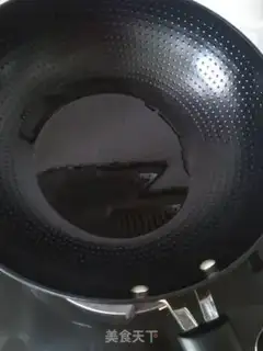 Make Fried eggs with sprouts step 4