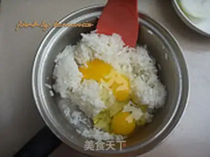 Make Cheese and beef fried rice step 1