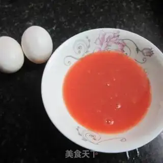 Make Tomato juice evaporated eggs step 0