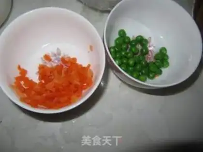 Make Five eggs of fried rice step 4