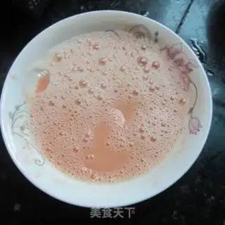 Make Tomato juice evaporated eggs step 2