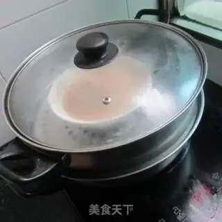 Make Tomato juice evaporated eggs step 5