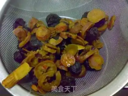 Make Black sugar plum soup step 4
