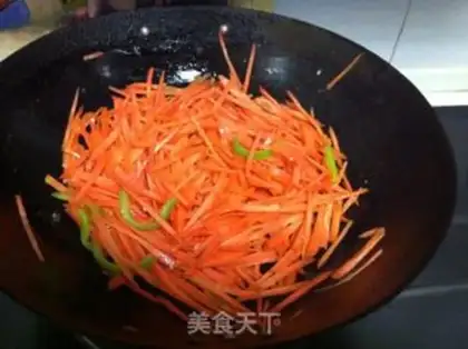 Make Carrot, wood, eggs step 4