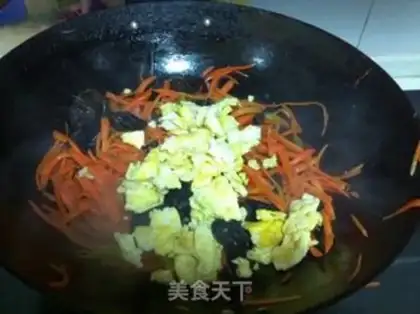Make Carrot, wood, eggs step 7