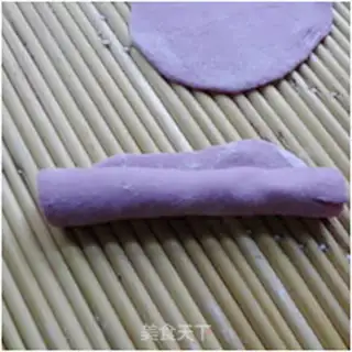 Make Potato rose buns step 10