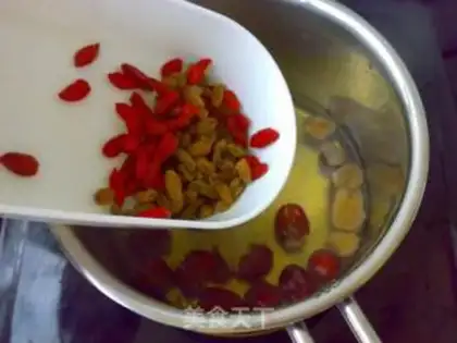 Make Red grape honey tea step 3