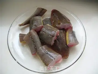 Make Garlic-burned fish step 1