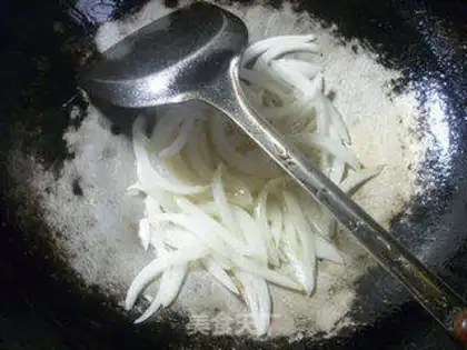 Make White onions, black wood step 7