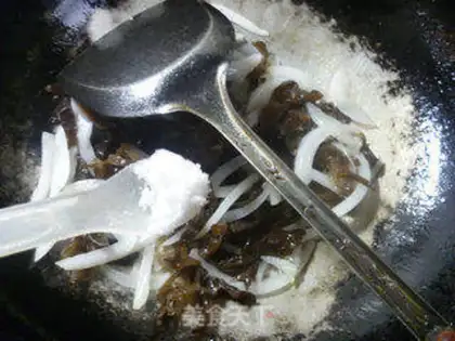 Make White onions, black wood step 9