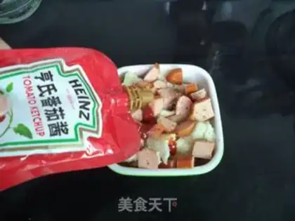 Make Ketchup hot dog intestines step 4