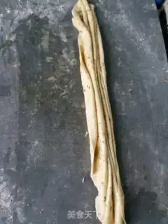 Make A hand tore step 2
