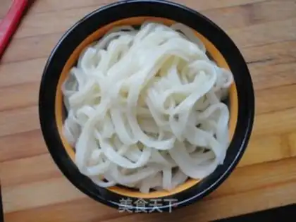 Make Cheese sauce and noodles step 4