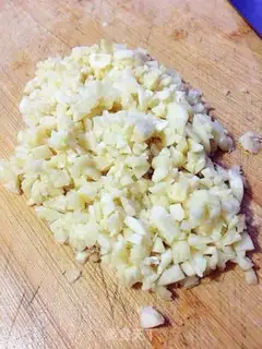Make Garlic chicken on the wing step 3