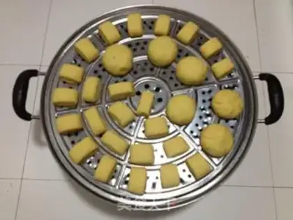 Make Barley corn buns step 2