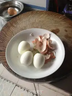 Make Sesame eggs step 4