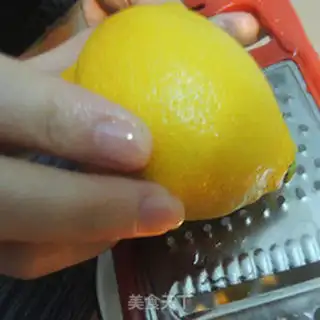 Make The fragrance of chicken wings step 2