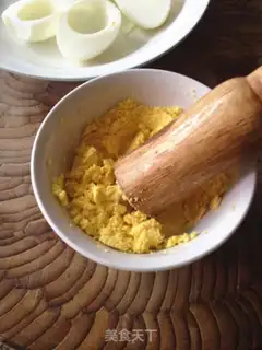 Make Sesame eggs step 6