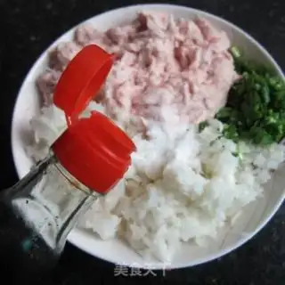 Make Fried melon box step 3